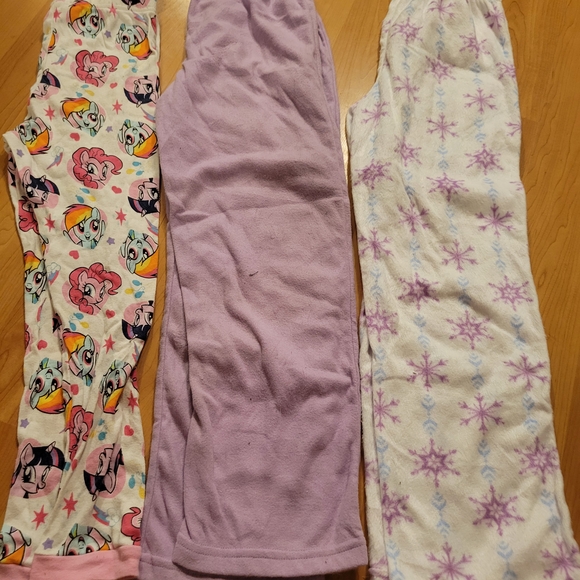 Kids Pajamas Set - Multicolor Cartoon and Snowflake Designs - Picture 1 of 2